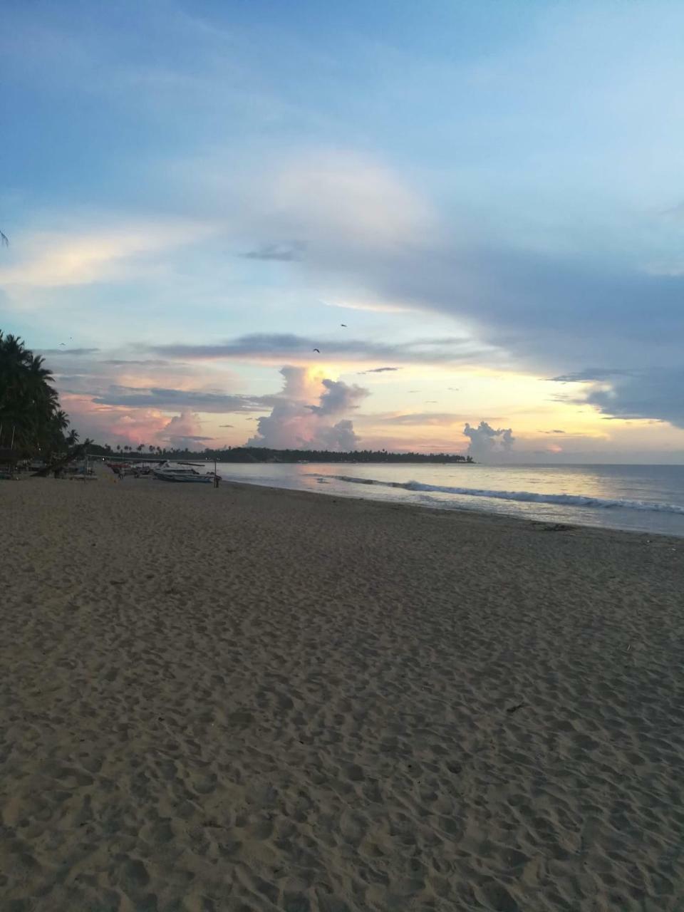 Akki'S Hostel Trincomalee Exterior photo